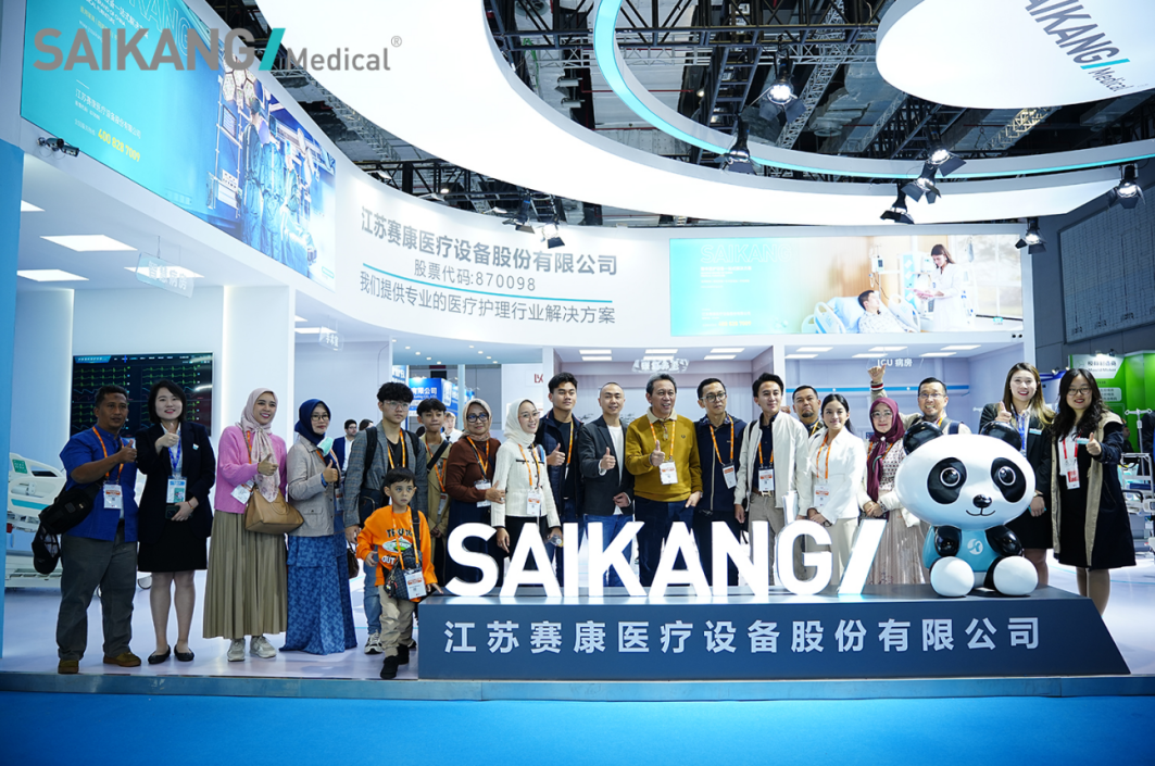 上海CMEF展会圆满收官，人生就是博实力破圈，人气“热辣滚烫”！